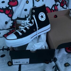Platform canvas converse